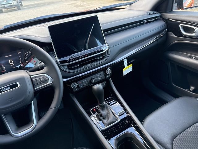 New 2026 Joose Exterior Paint Jeep Latitude Altitude image 15