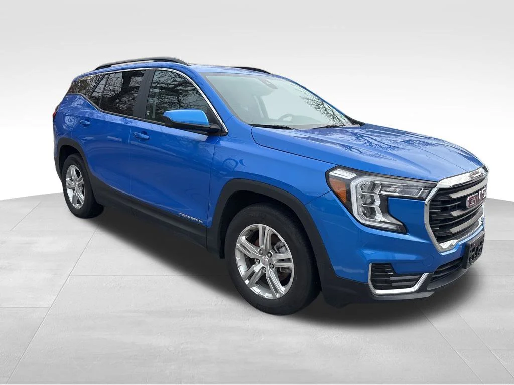 Used 2024 Blue GMC SLE image 11