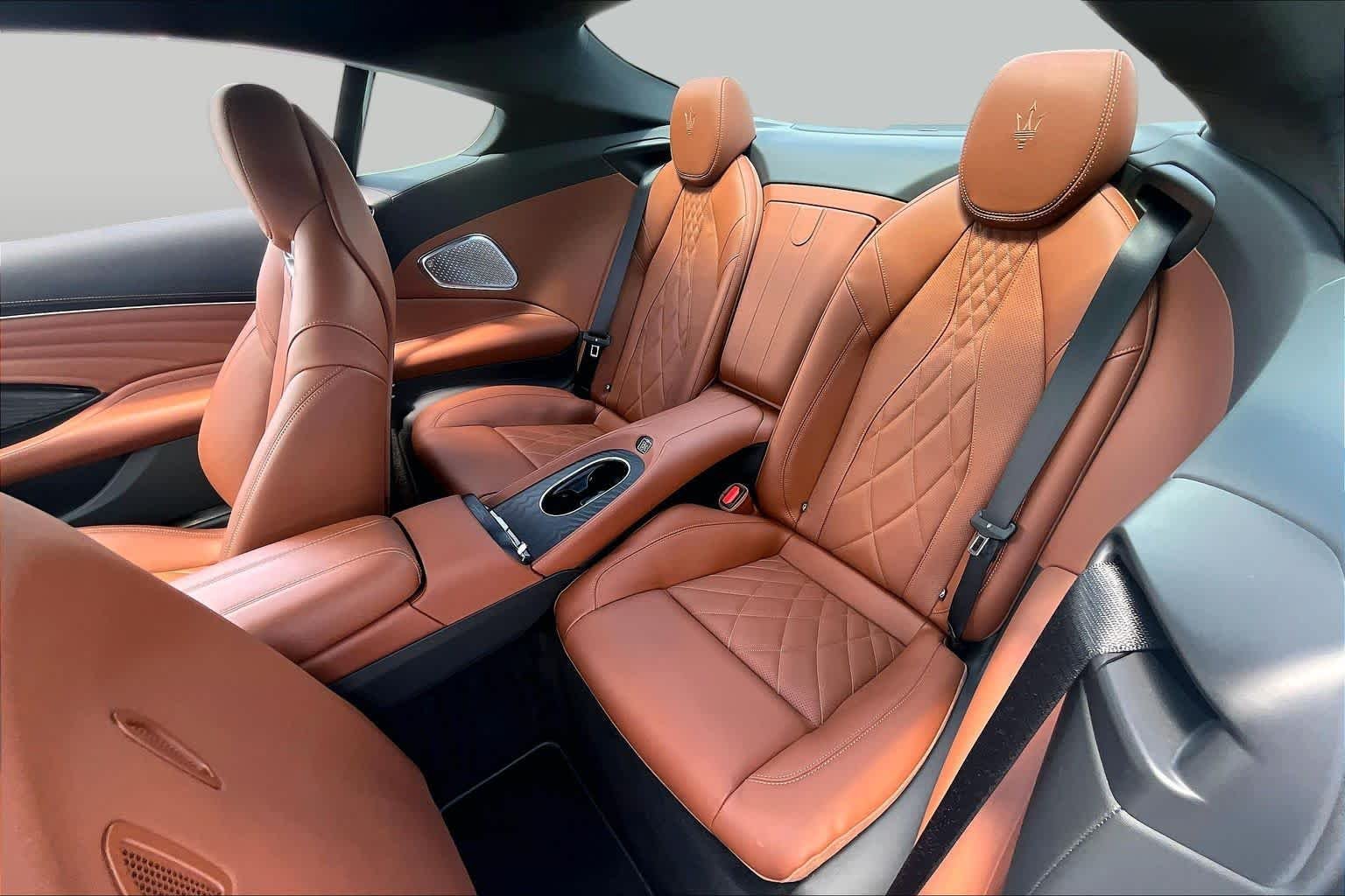 Used 2024 Bianco Solid Maserati Modena image 21