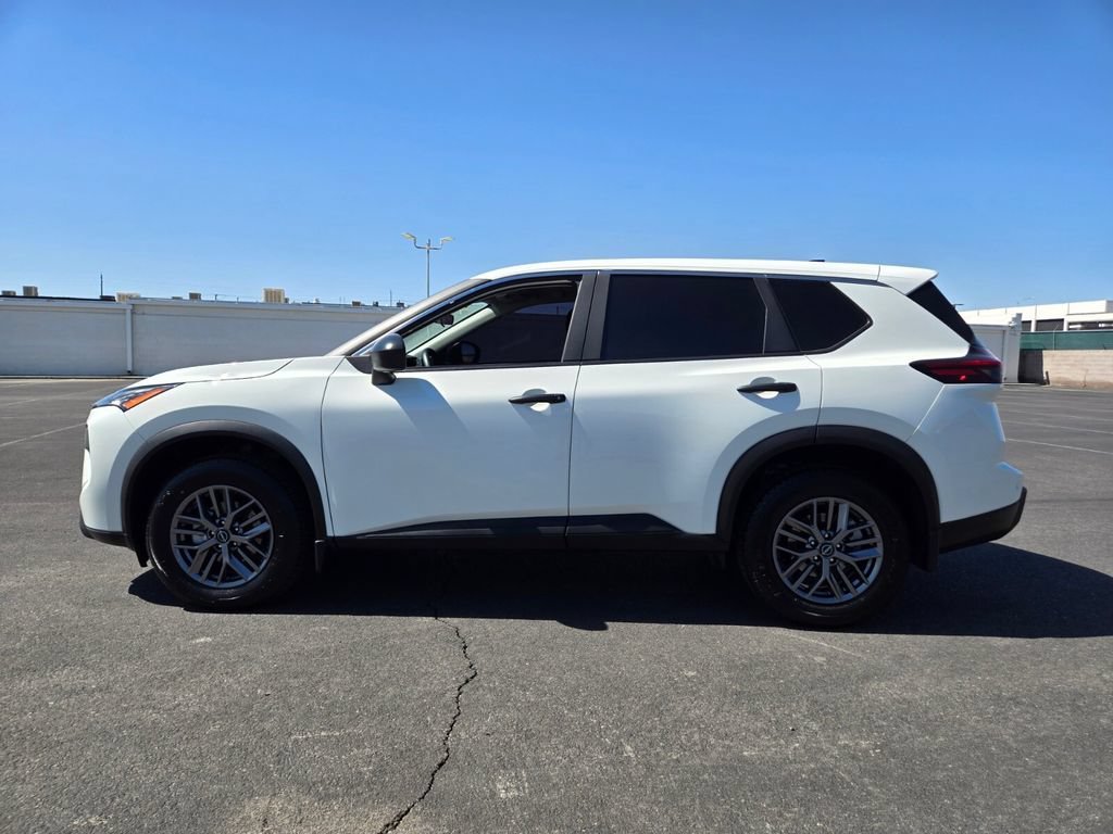 Used 2024 Glacier White Nissan S image 10