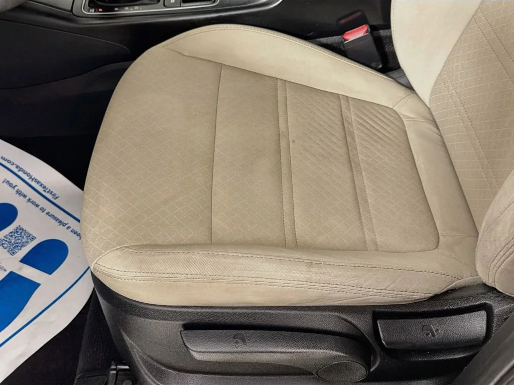Used 2017 Blue Kia LX image 20