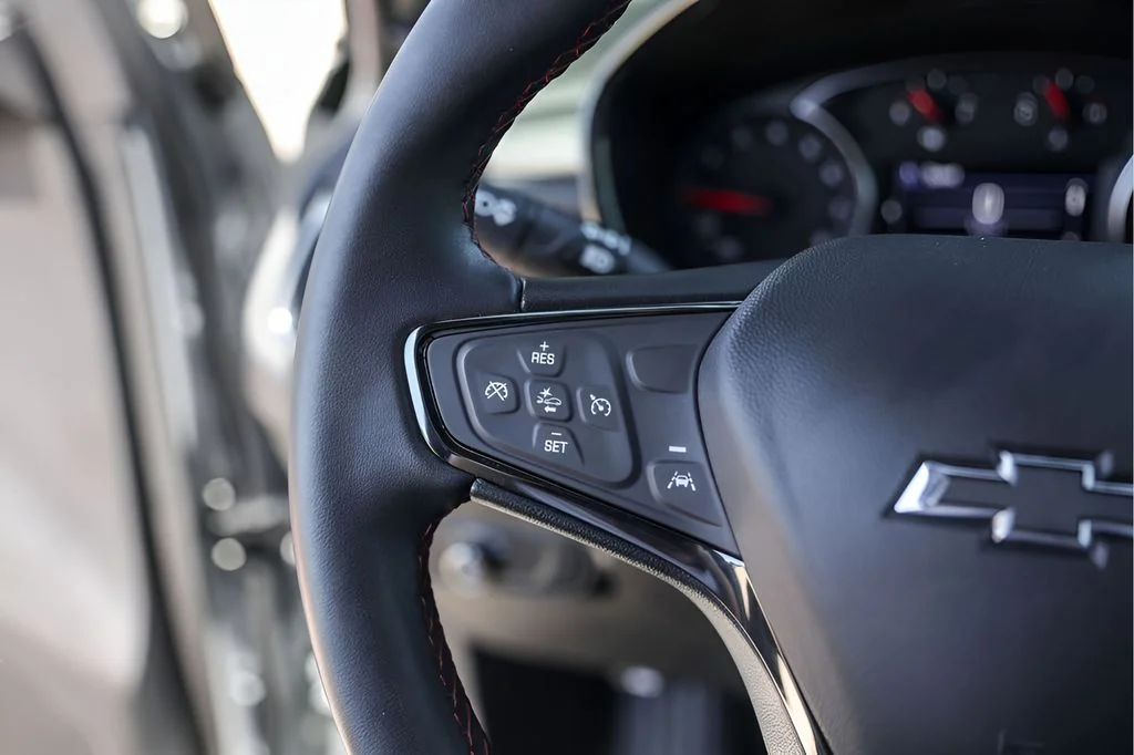 Used 2024 Gray Chevrolet RS image 17