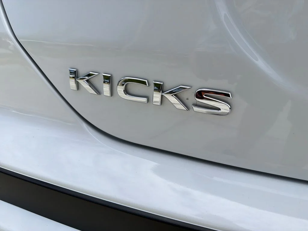 Certified Used 2025 White Nissan S image 10