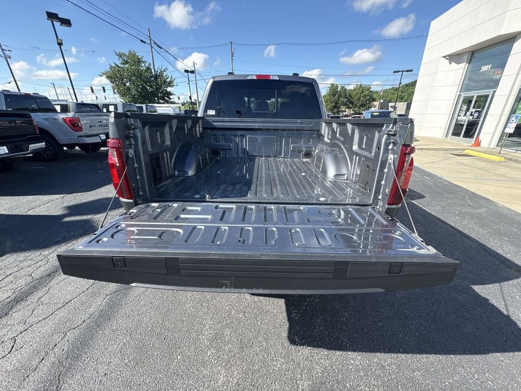 Used 2024 Gray Ford XLT image 23