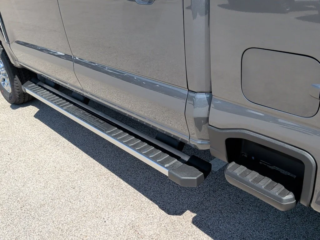 New 2027 Carbonized Gray Metallic Ford F-250® Lariat® image 45