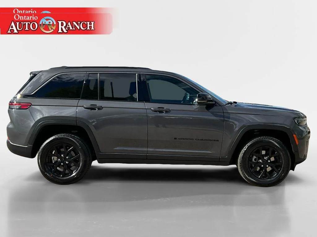 New 2026 Baltic Gray Metallic Clearcoat Jeep Laredo Altitude image 6