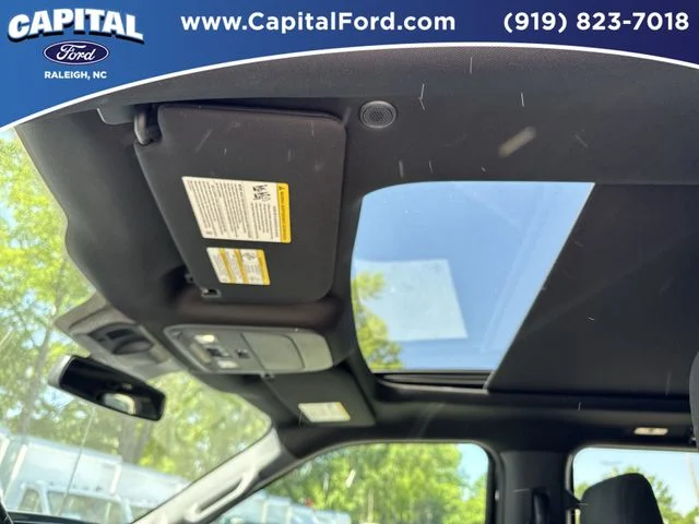 Used 2023 Black Ford XLT image 20