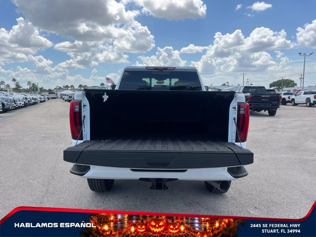New 2026 Glacier White Tricoat GMC Denali Ultimate image 16