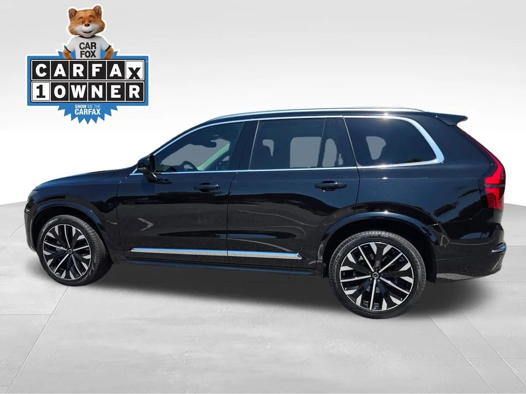 Used 2026  Volvo Plus image 4