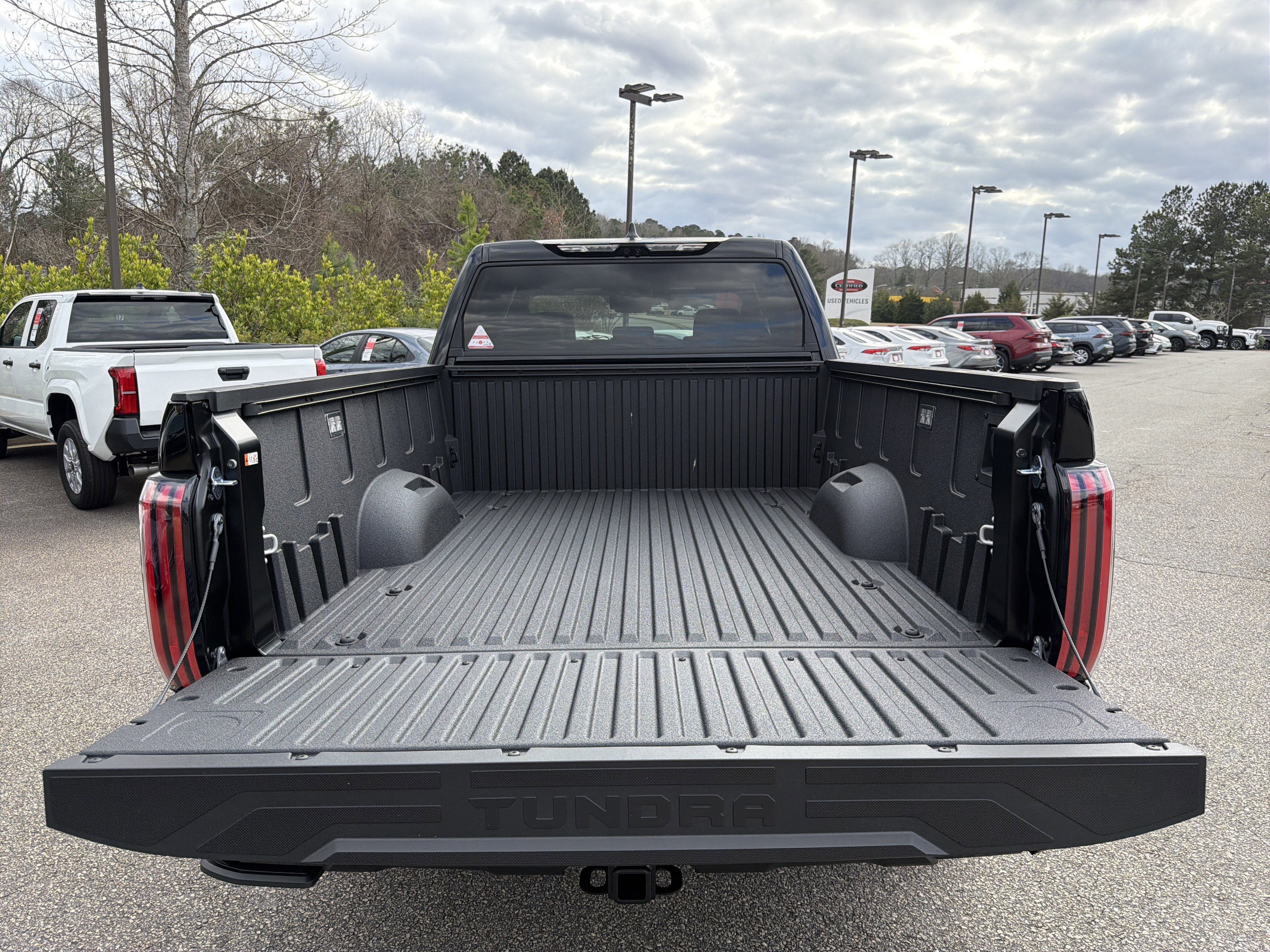 2026 Toyota Tundra Platinum - Photo 30