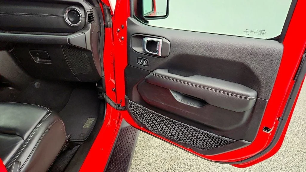 Used 2022 Firecracker Red Clearcoat Jeep Unlimited Sahara 4x4 w/ Hard Top, Selec-Trac & LED Lighting image 26