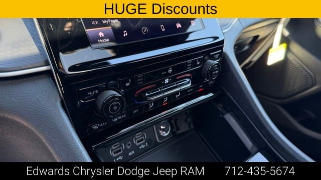 2025 Jeep Grand Cherokee L Laredo - Photo 24