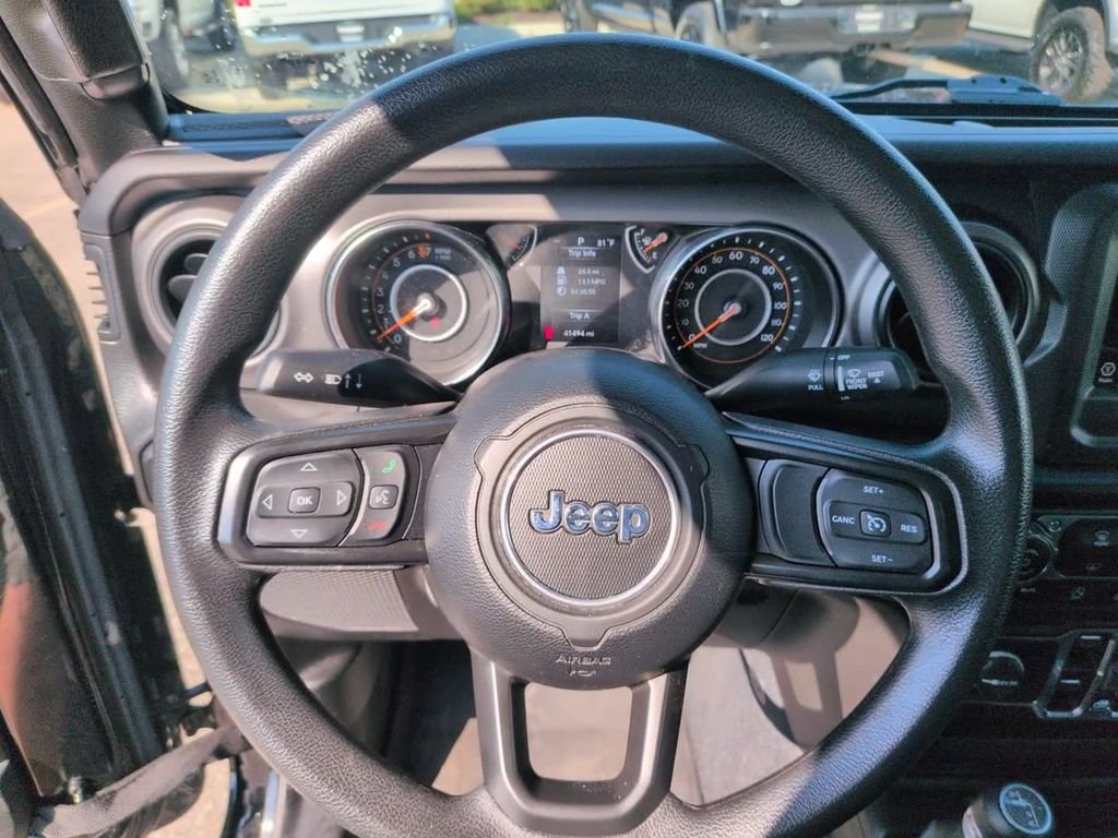 Used 2022 Black Jeep Willys image 20
