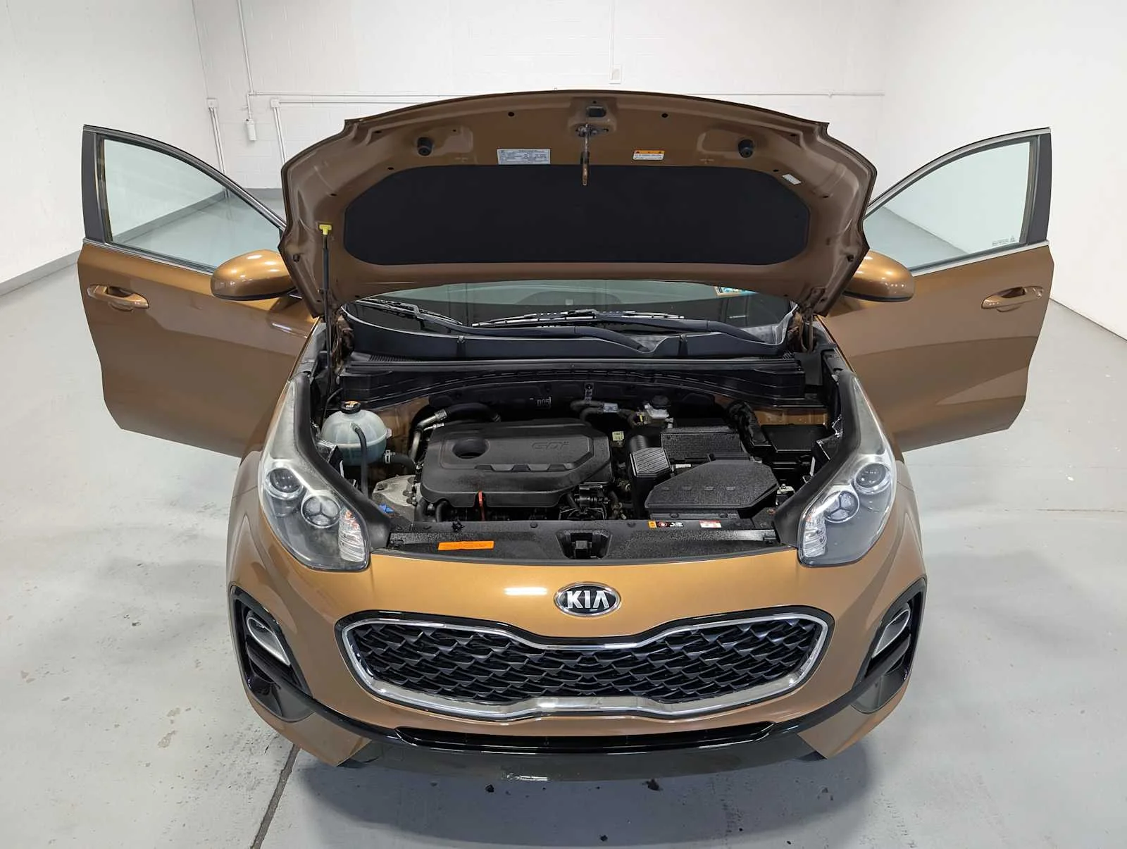 Used 2020 Burnished Copper Kia LX image 13
