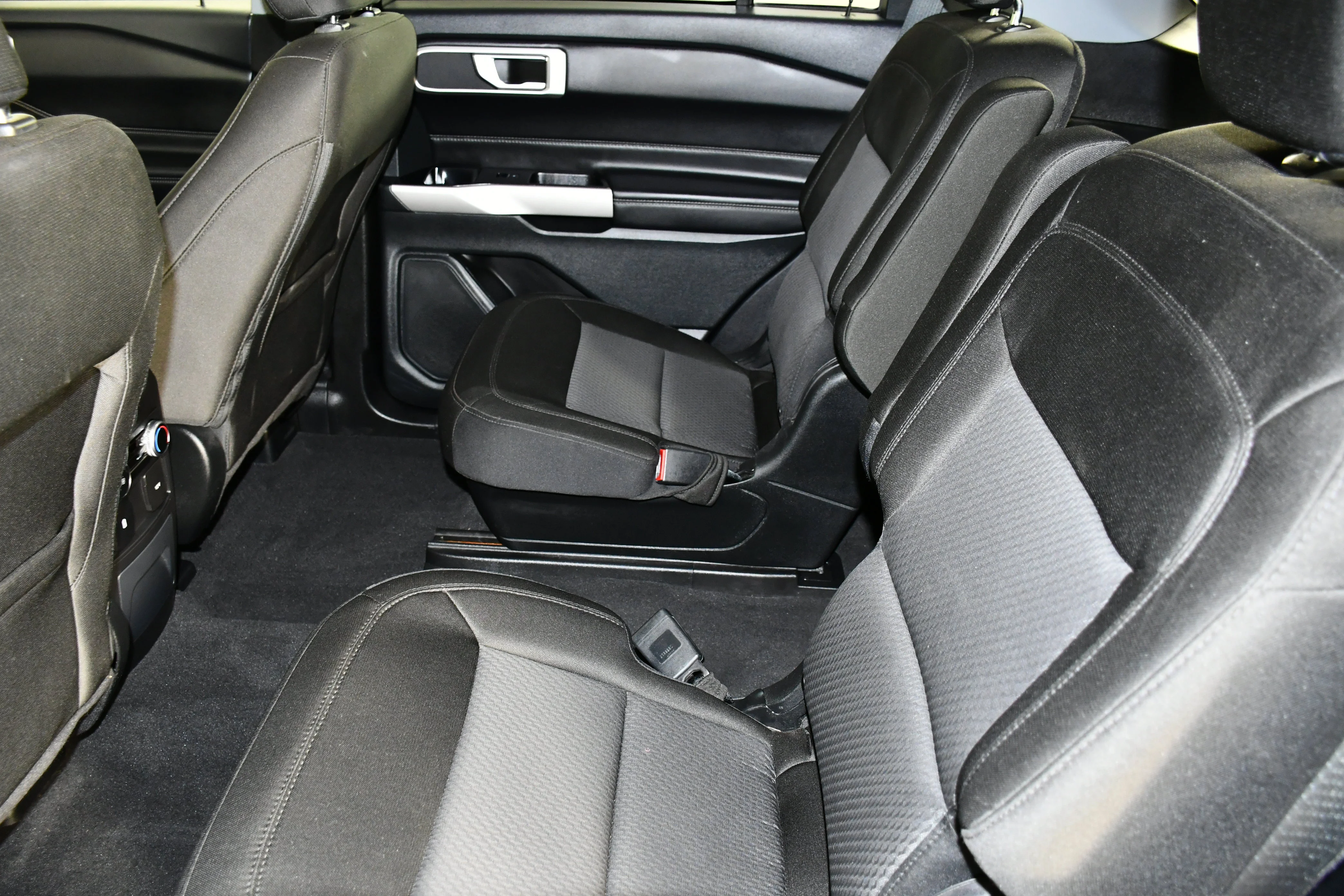 Used 2023 Silver Metallic Ford XLT image 47