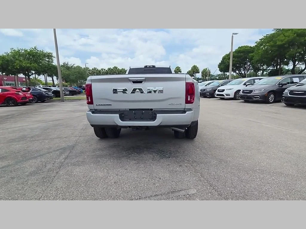 New 2026 Silver-Zynith Exterior Paint RAM Laramie image 29