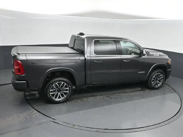New 2026 Granite Crystal Metallic Clearcoat RAM Limited image 32