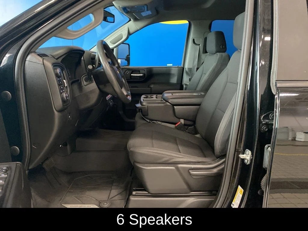 Used 2021 Black Chevrolet Custom image 10