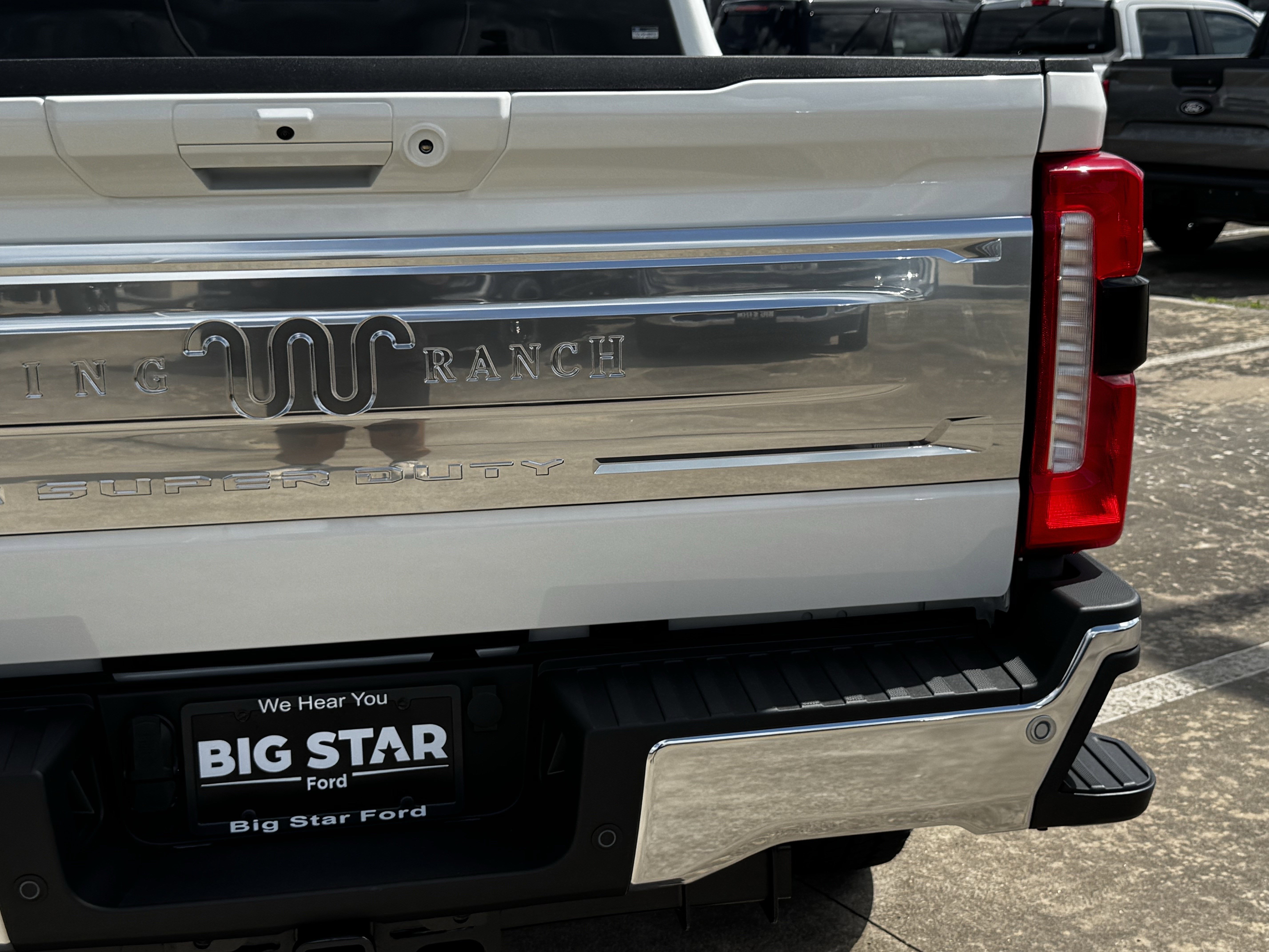 New 2026 Star White Metallic Tri-Coat Ford King Ranch image 9