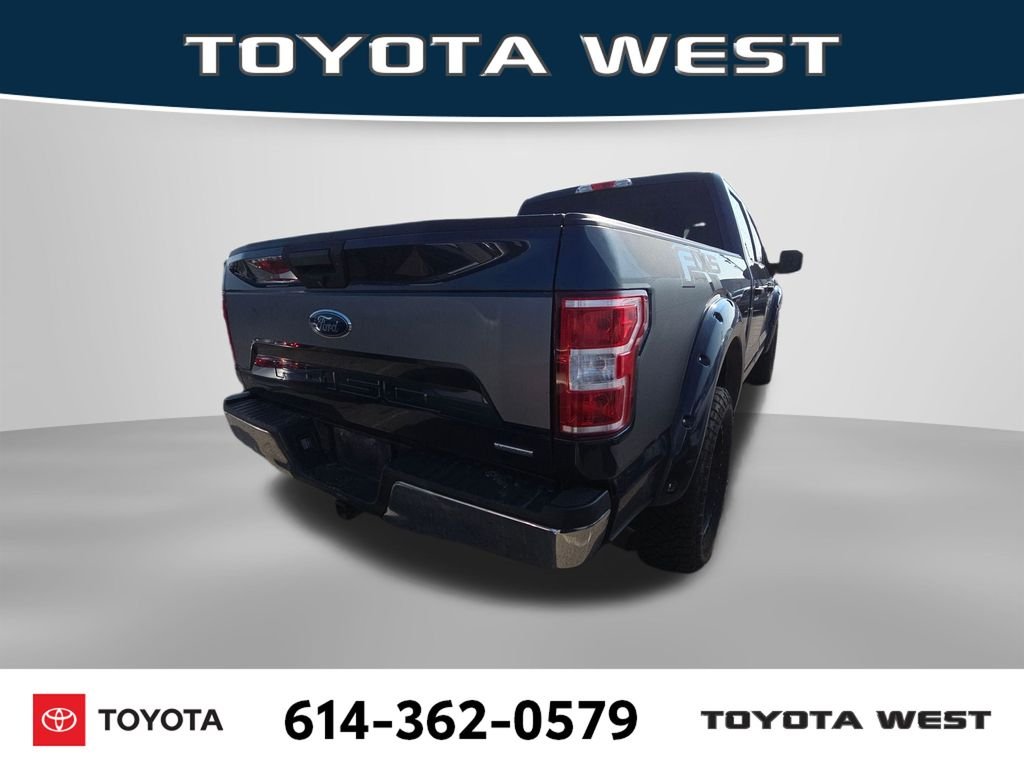 Used 2018 Blue Ford XLT image 9