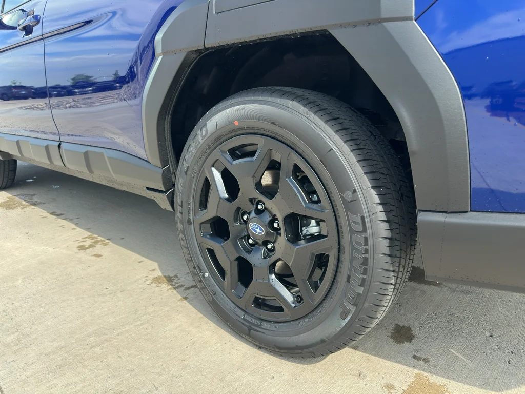 New 2026 SAPPHIRE BLUE PEARL Subaru Limited image 8