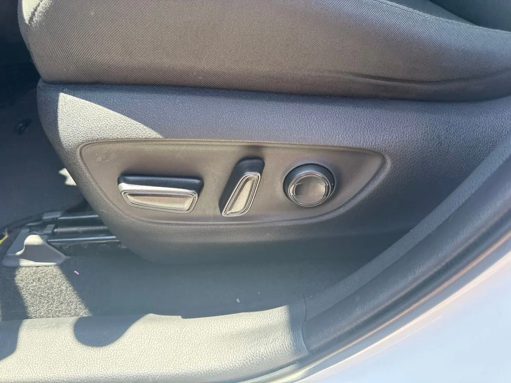 Used 2024 White Toyota XLE image 10