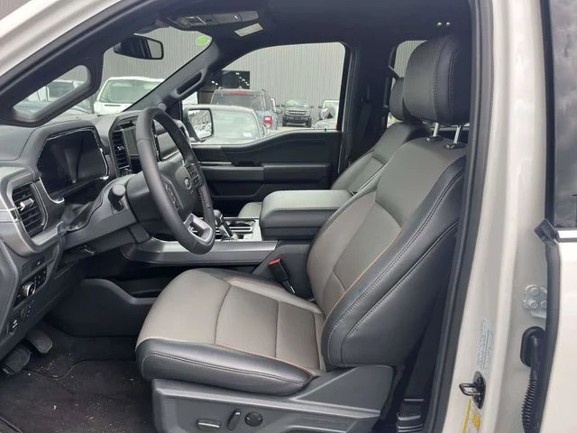 New 2026 Star White Metallic Tri-Coat Ford Lariat image 12