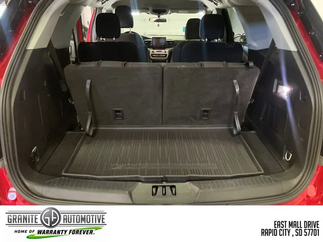 Used 2023 Red Ford XLT image 26