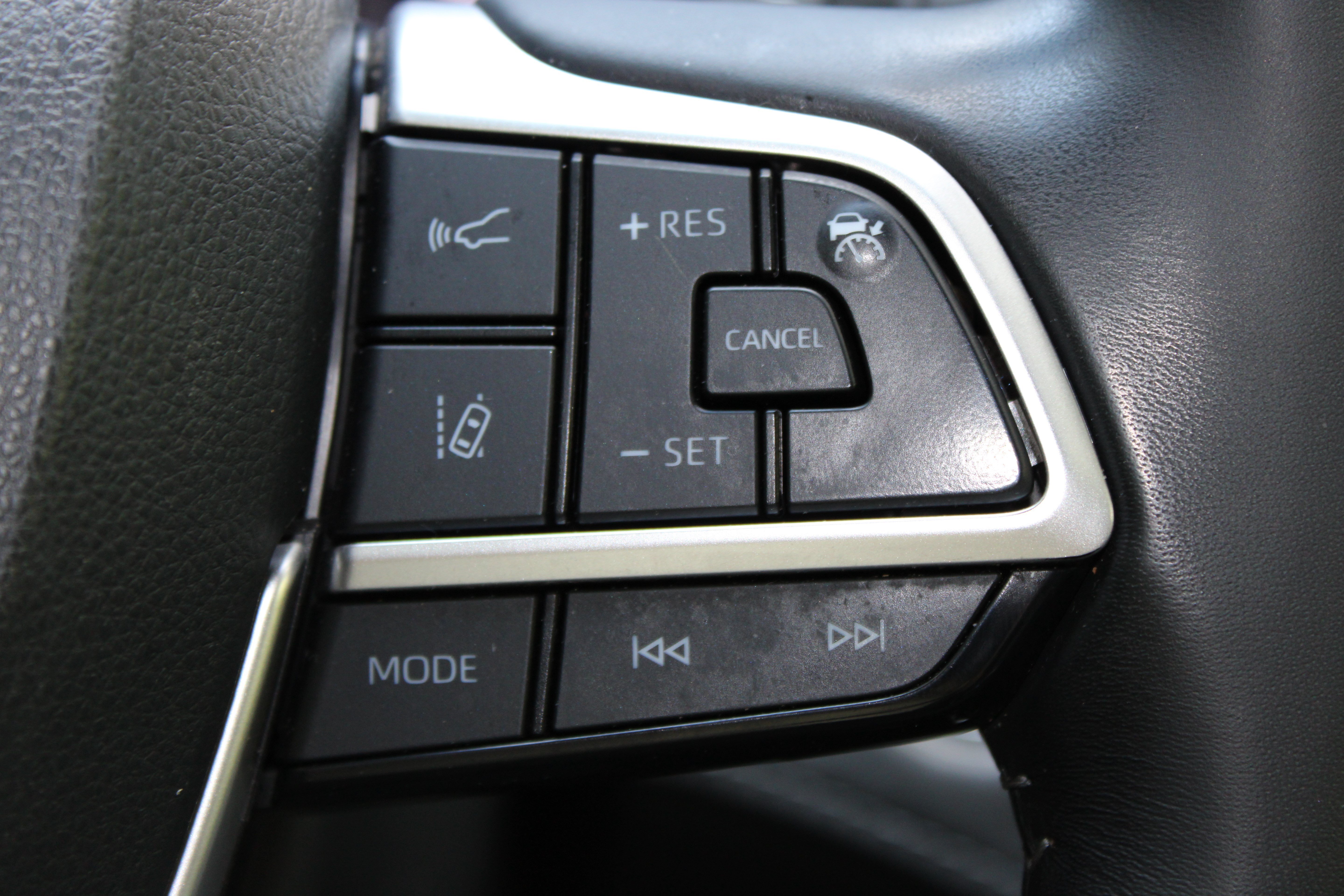 2023 Toyota Highlander XLE - Photo 37