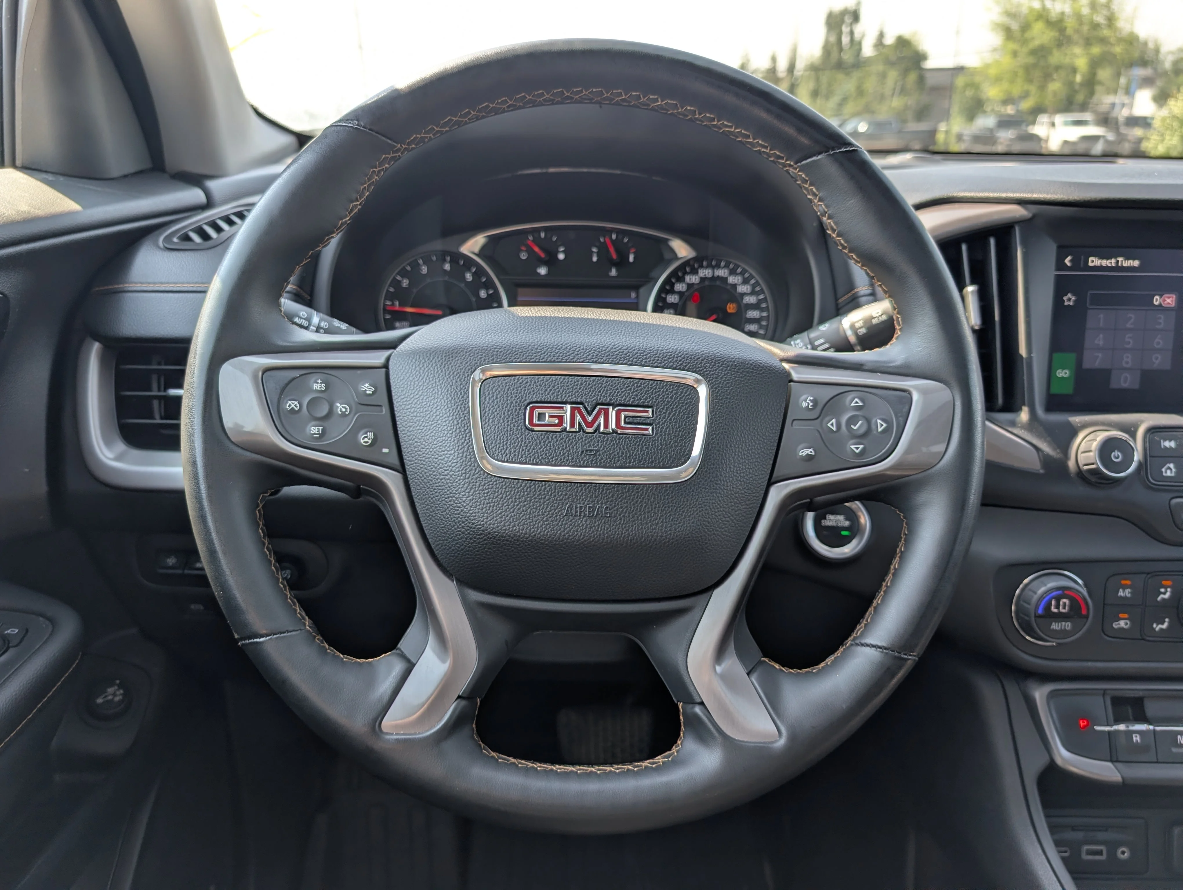 Used 2024 Summit White GMC AT4 image 25