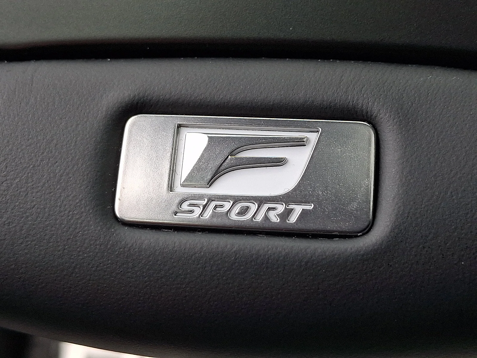 Certified Used 2023 ULTRA WHITE Lexus  image 26