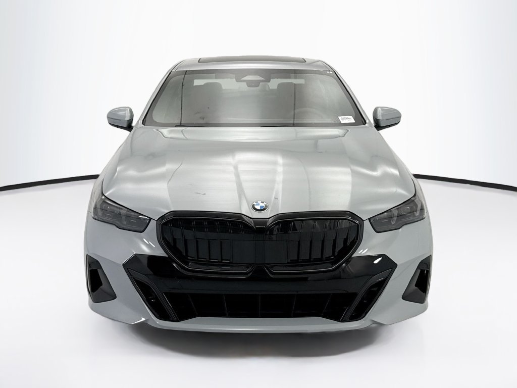 Used 2027 Gray Metallic BMW 530i image 2