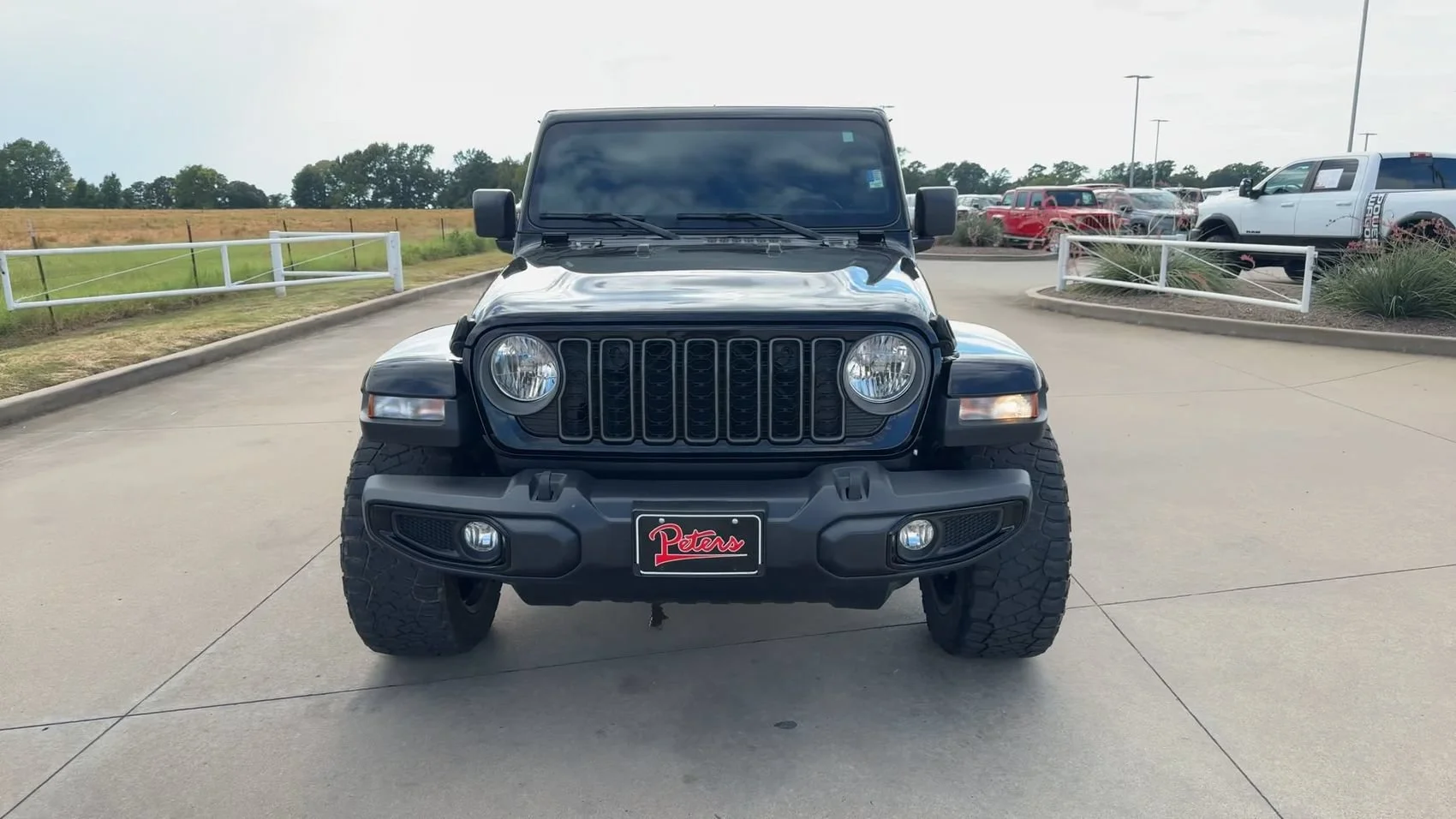Used 2025 Black Clearcoat Jeep Nighthawk image 4