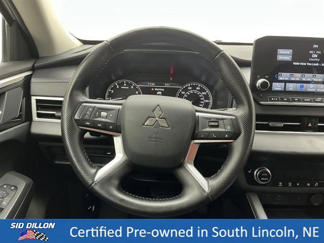 Used 2024 Alloy Silver Metallic Mitsubishi  image 21