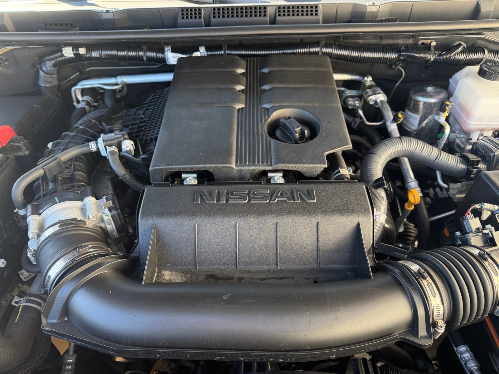 Used 2024 Boulder Gray Pearl Nissan PRO-4X image 7