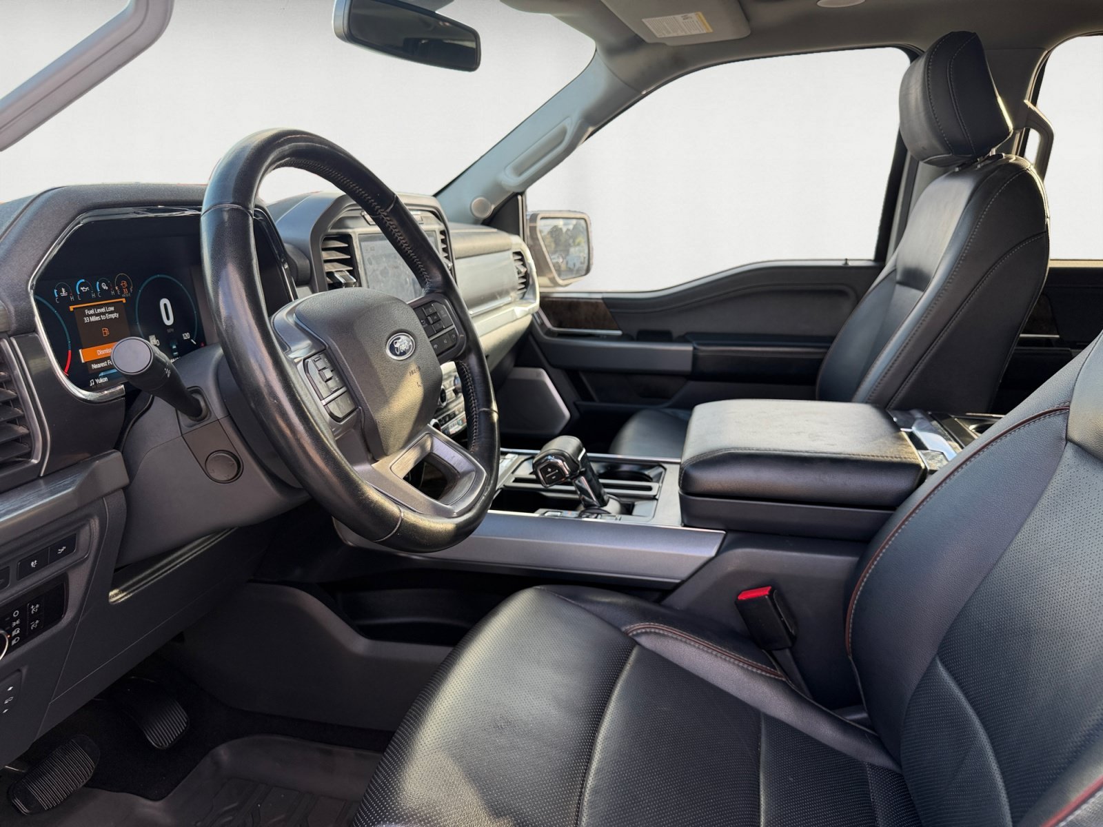 Certified Used 2023 Avalanche Gray Ford LARIAT image 10