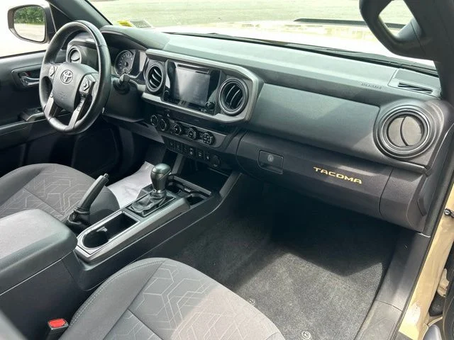 Used 2018  Toyota TRD Off-Road image 31