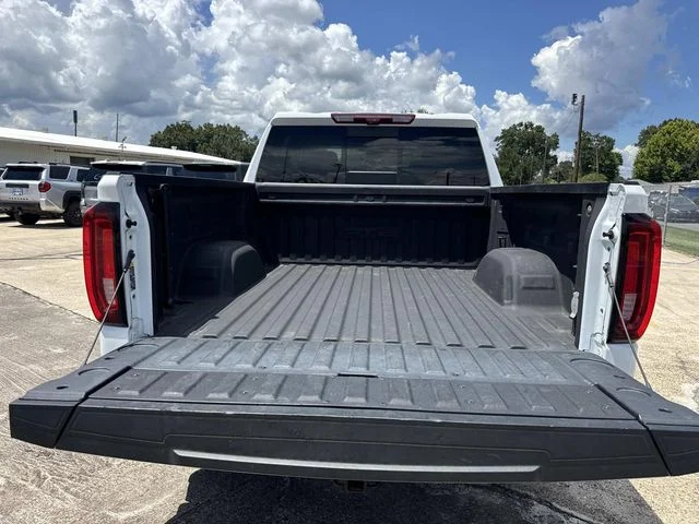Used 2024 White GMC AT4 image 14