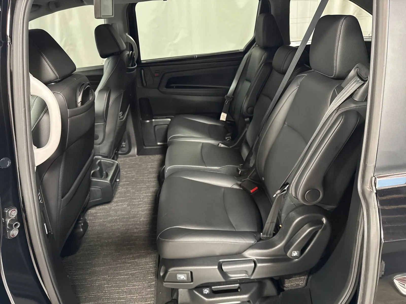 2023 Honda Odyssey Touring - Photo 35