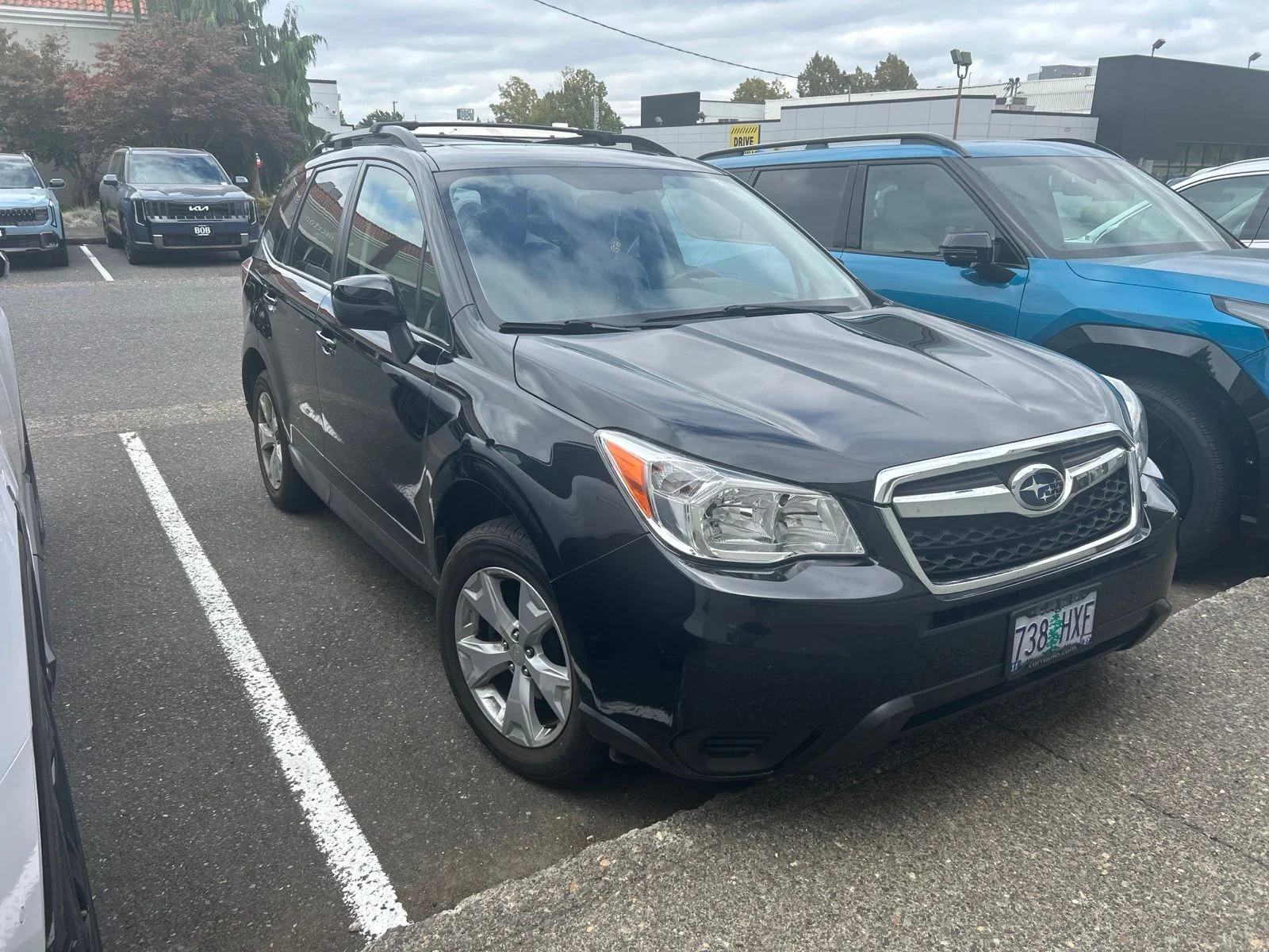 Used 2016 Crystal Black Silica Subaru 2.5i Premium image 2
