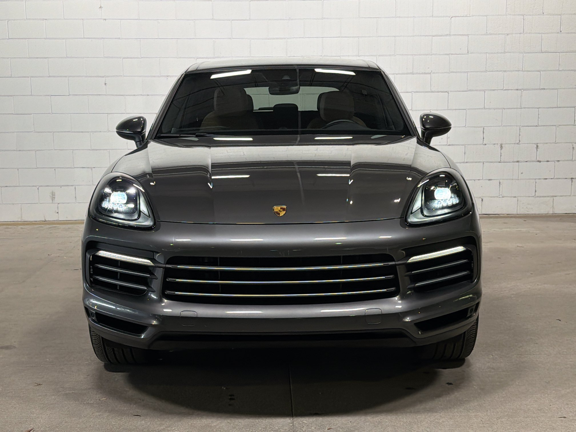 Certified Used 2023 Quartzite Grey Metallic Porsche  image 9