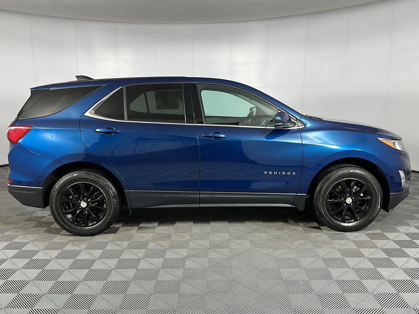 Used 2020 Pacific Blue Metallic Chevrolet LT image 30