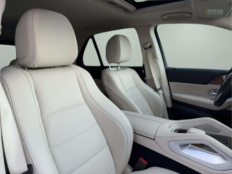Used 2022 Black Mercedes-Benz GLE 350 image 29