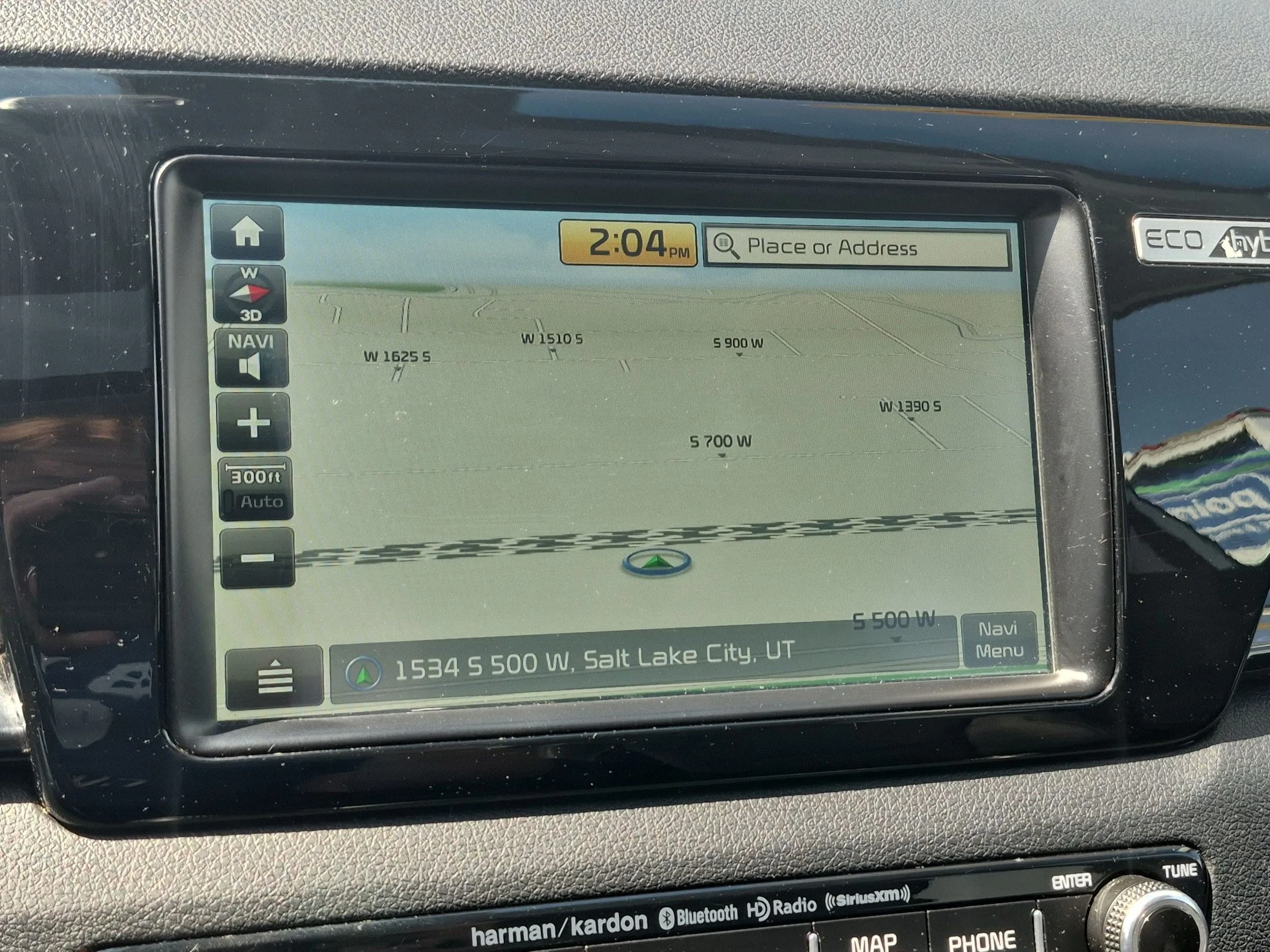 Used 2018 Silky Silver Kia Touring image 19