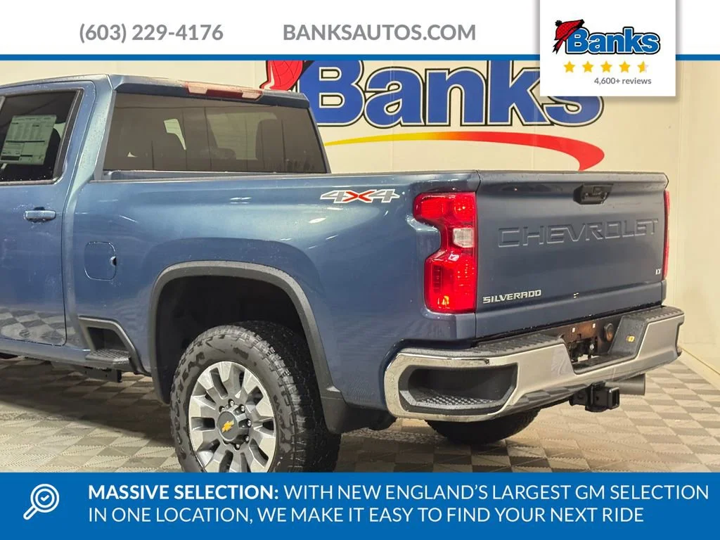 New 2026 Lakeshore Blue Metallic Chevrolet LT image 7