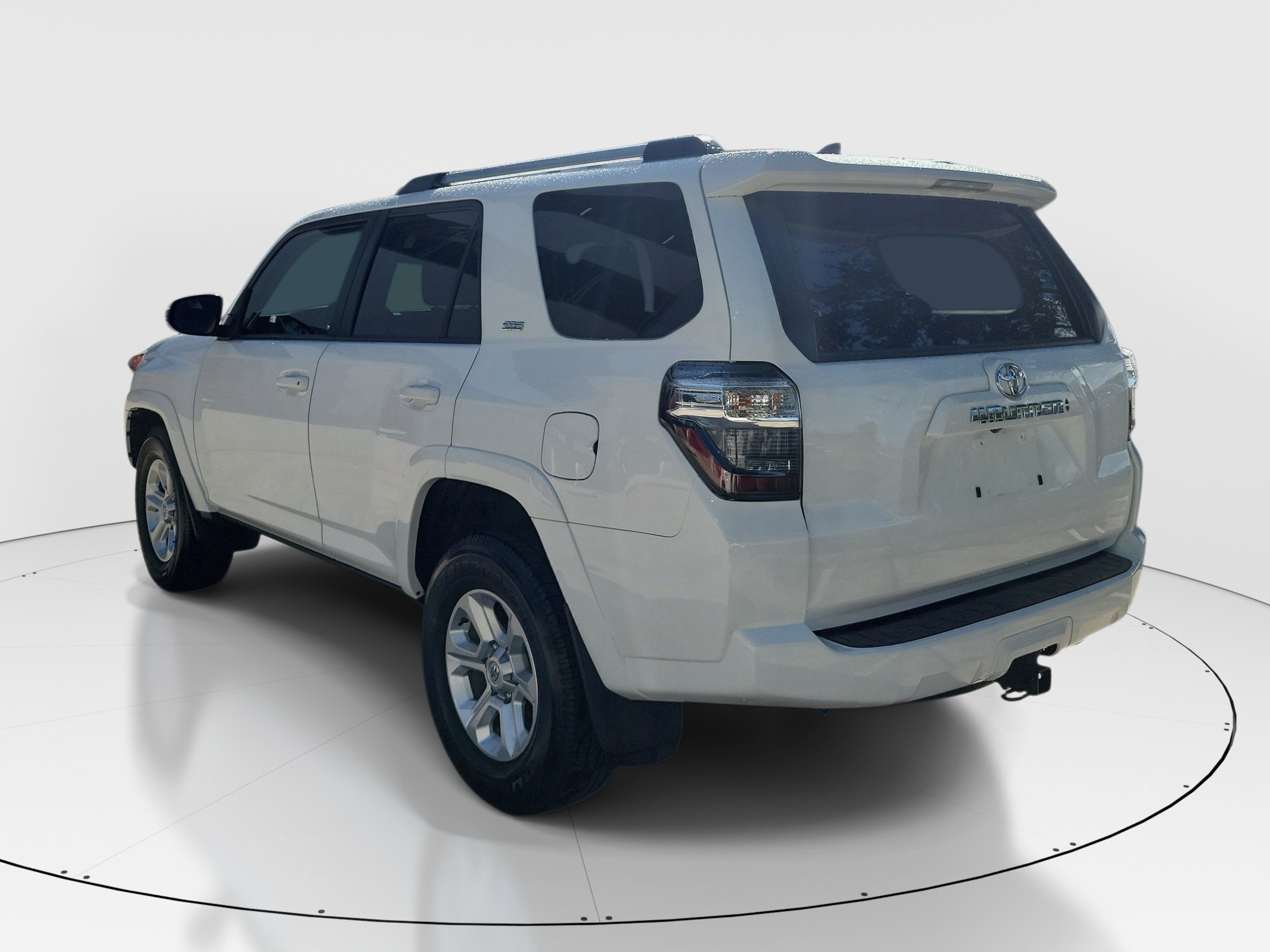 Used 2024 Ice Toyota SR5 image 5