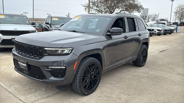 2022 Jeep Grand Cherokee Summit