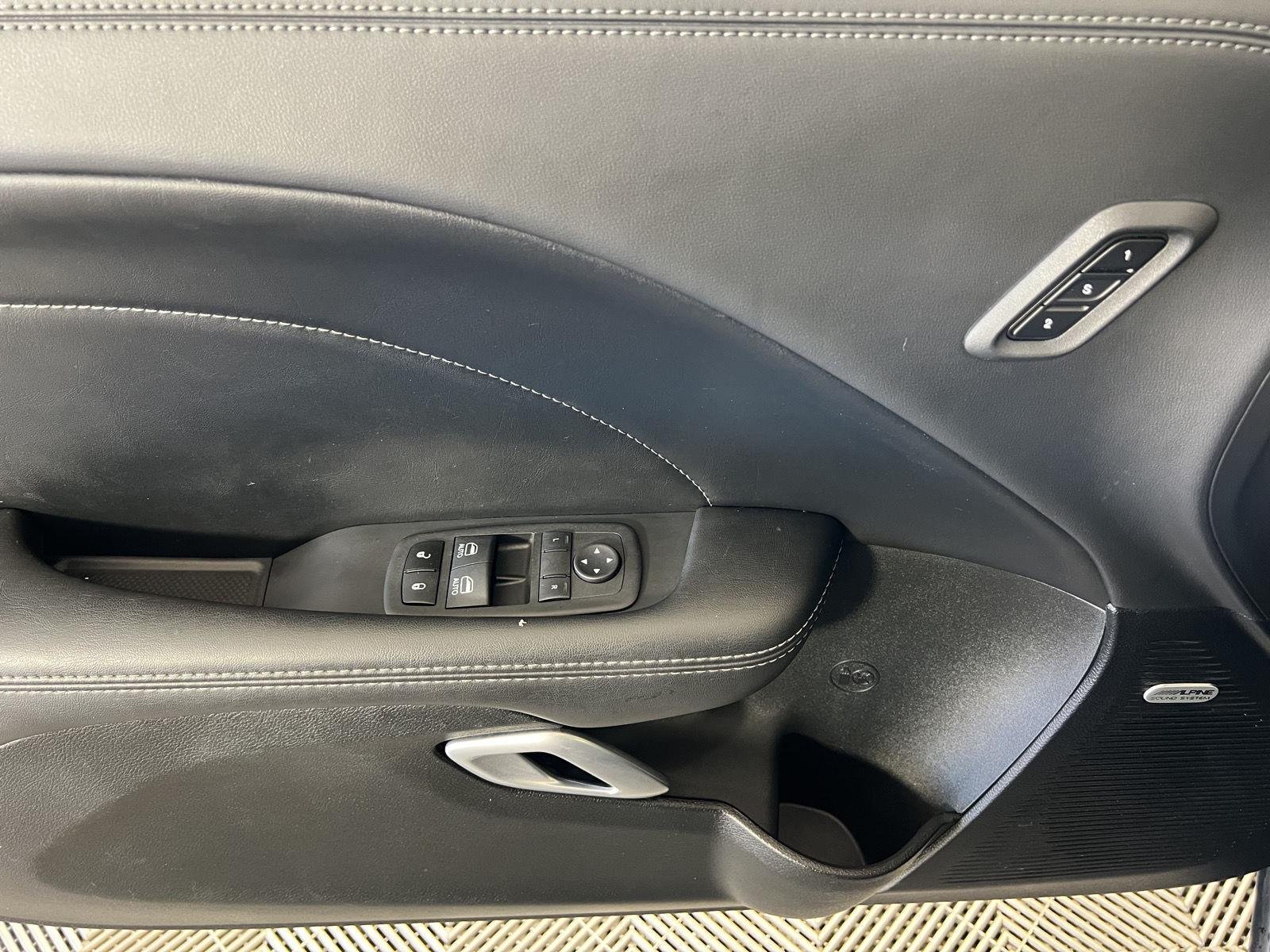 Used 2023 Pitch Black Clearcoat Dodge R/T image 7