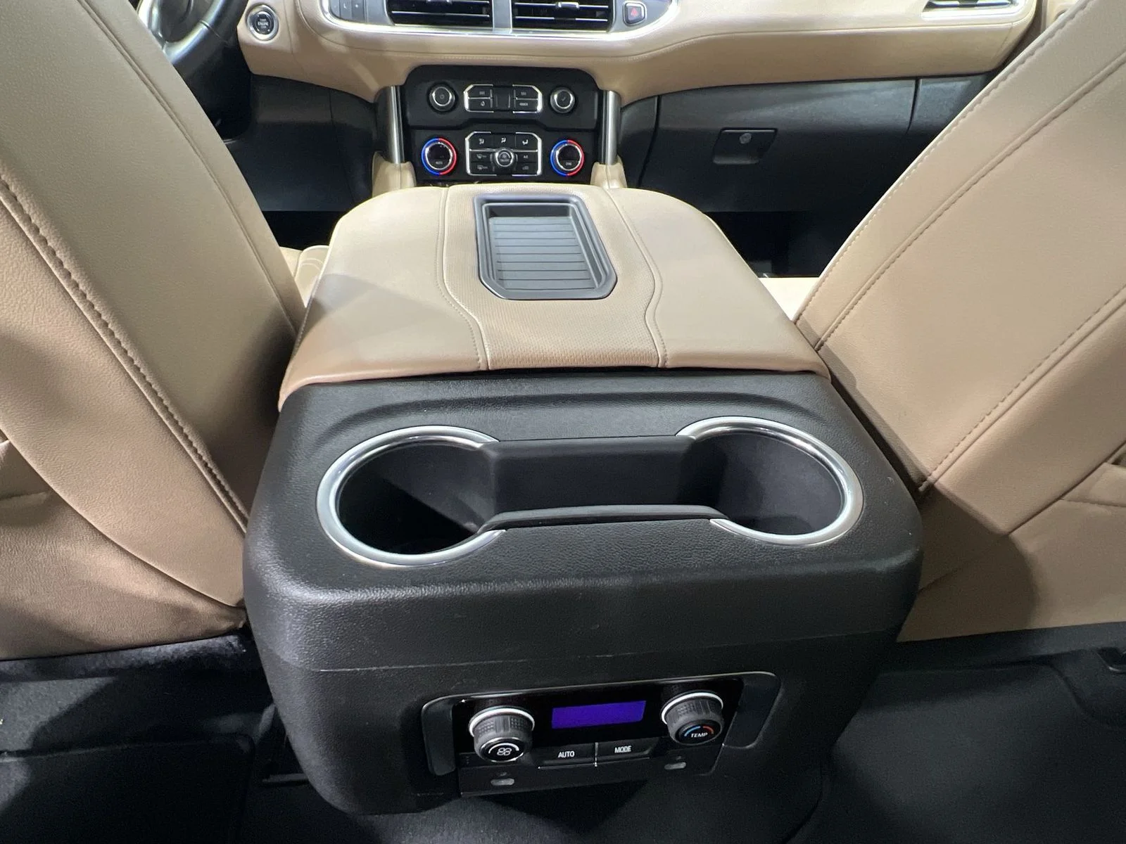 Used 2024 White Chevrolet Premier image 21