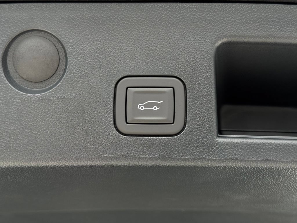 2027 Chevrolet Equinox ACTIV - Photo 18